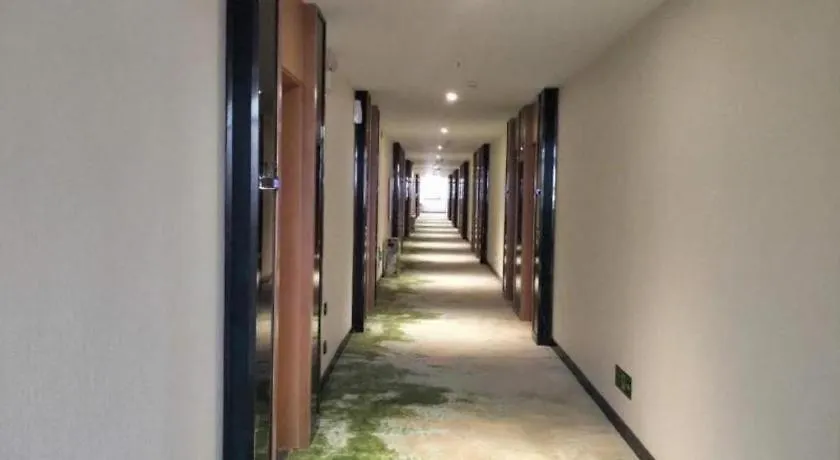 Greentree Inn Xinxiang Fengqiu County Xingfu Road Hotel